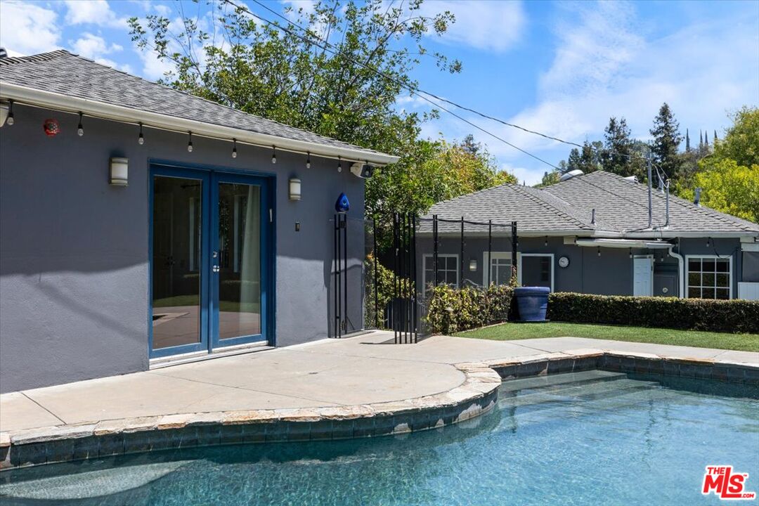 14041 Roblar Rd