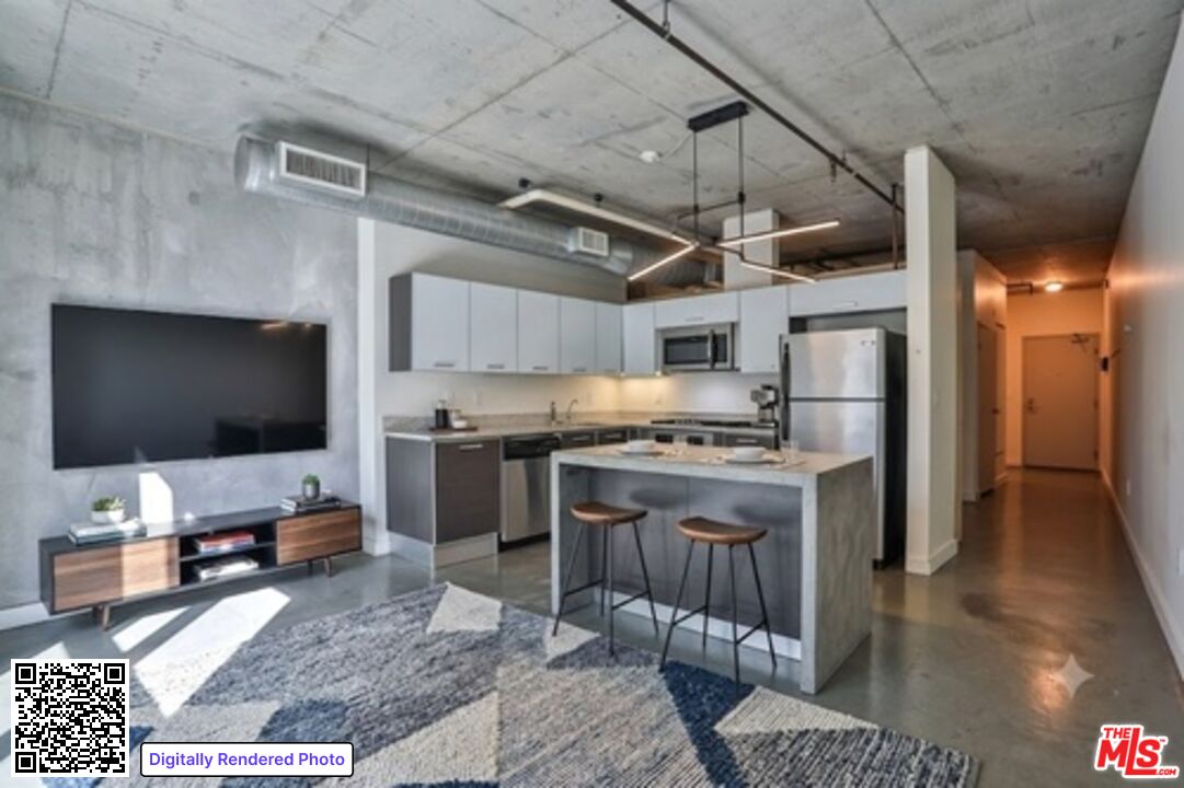 Photo of 645 W 9th St, Los Angeles, CA 90015