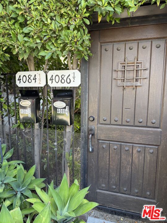 4084 Creed Ave Unit: 4084 1/2