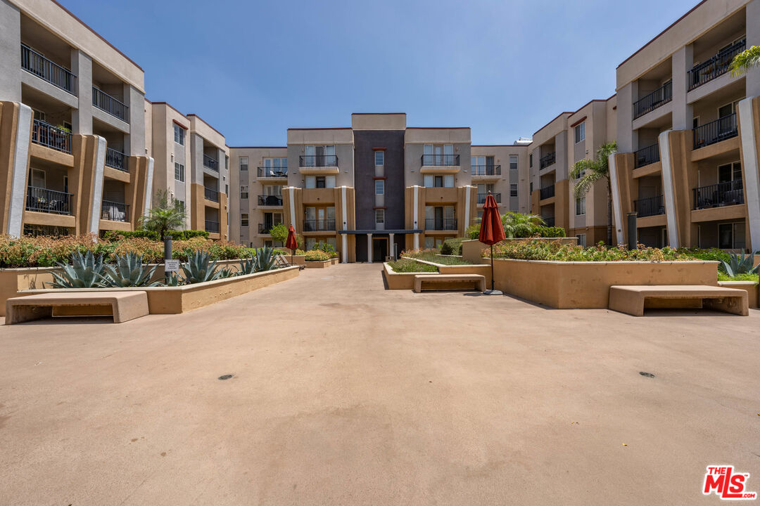 360 W Avenue 26 Unit: 107