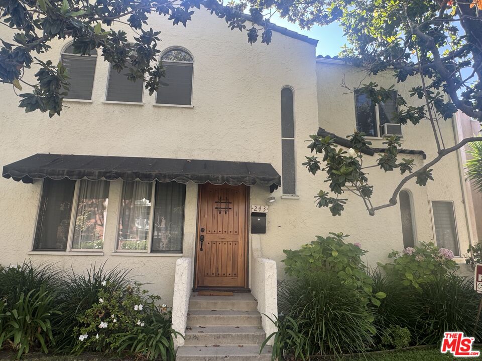 245 N Swall Dr