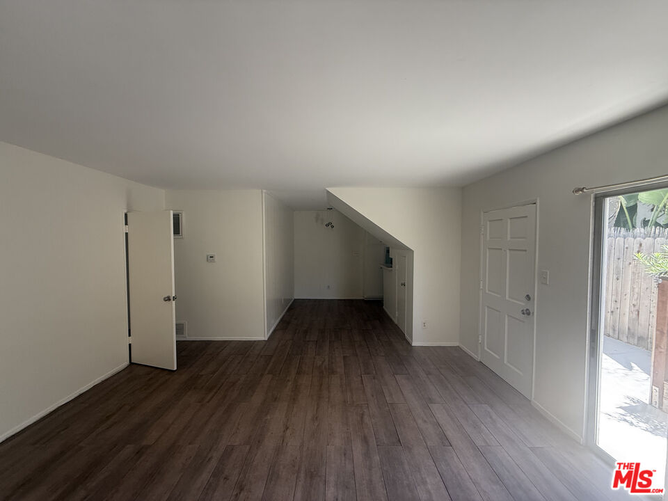 1678 Federal Ave Unit: 4