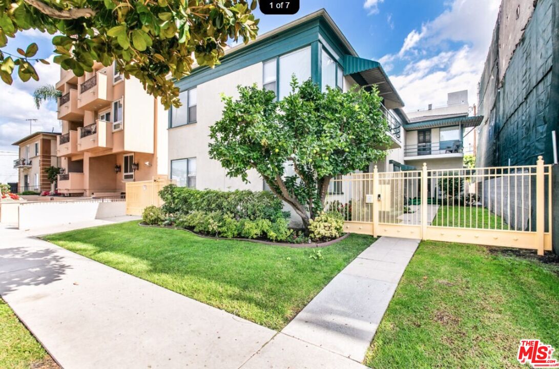 120 N Orlando Ave