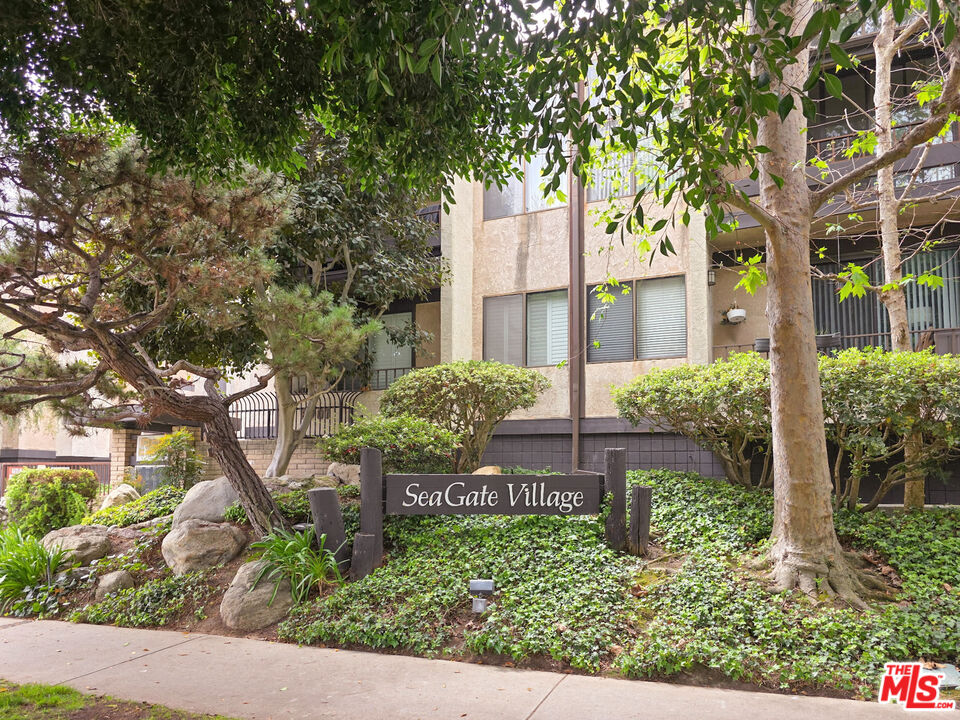 Photo of 8675 Falmouth Ave, Playa Del Rey, CA 90293