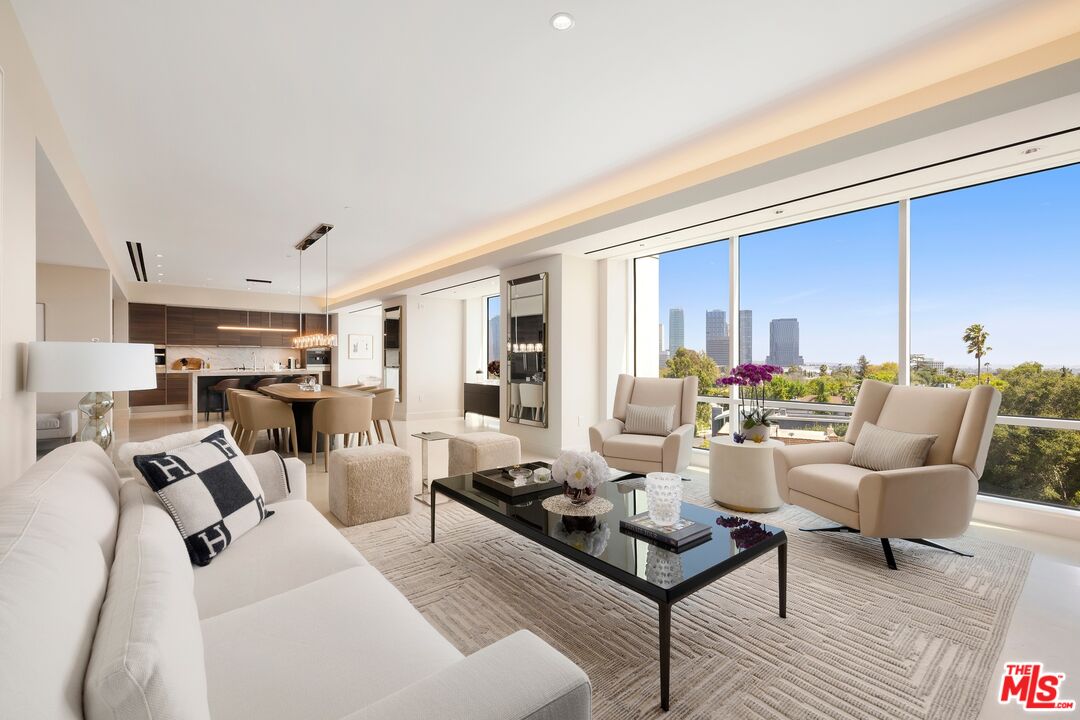 1200 Club View Dr Unit: 6S