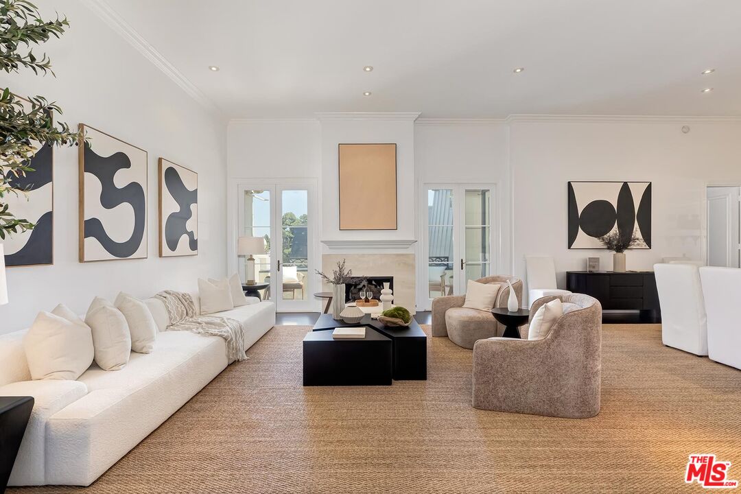 10110 Empyrean Way Unit: 301