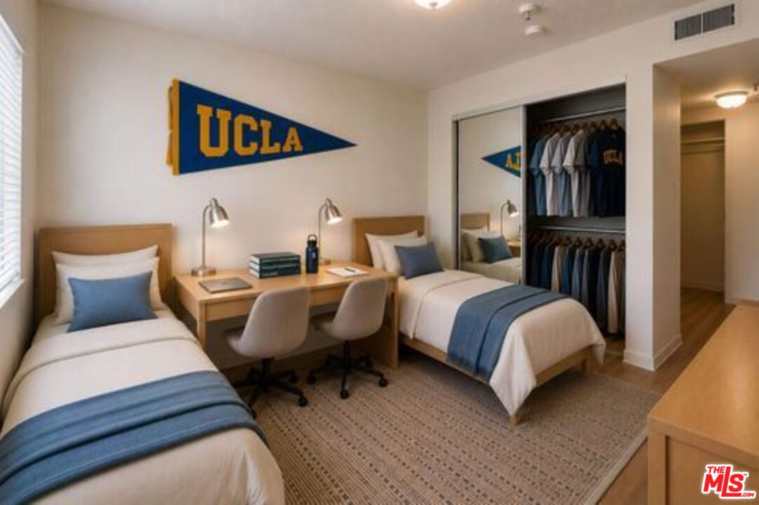 512 Veteran Ave Unit: 216