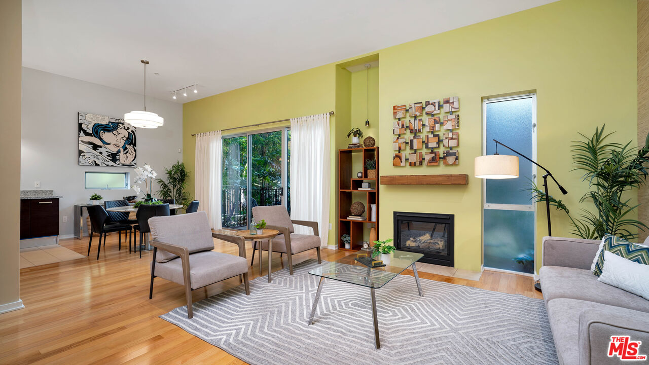 12411 Pacific Ave Unit: 101