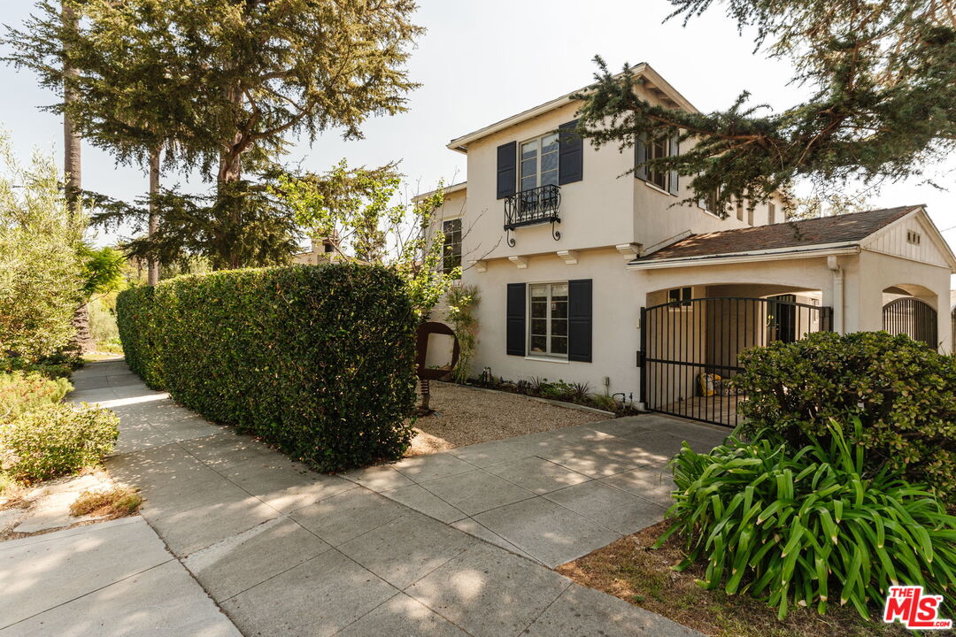 3008 Motor Ave