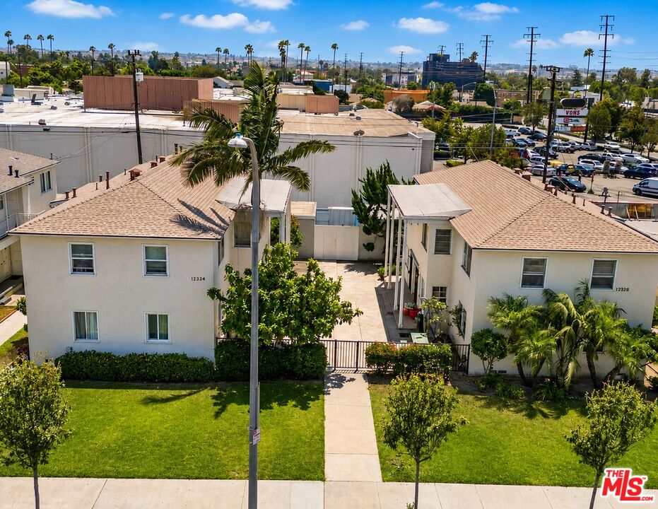 Photo of 12314 Washington Pl, Culver City, CA 90066