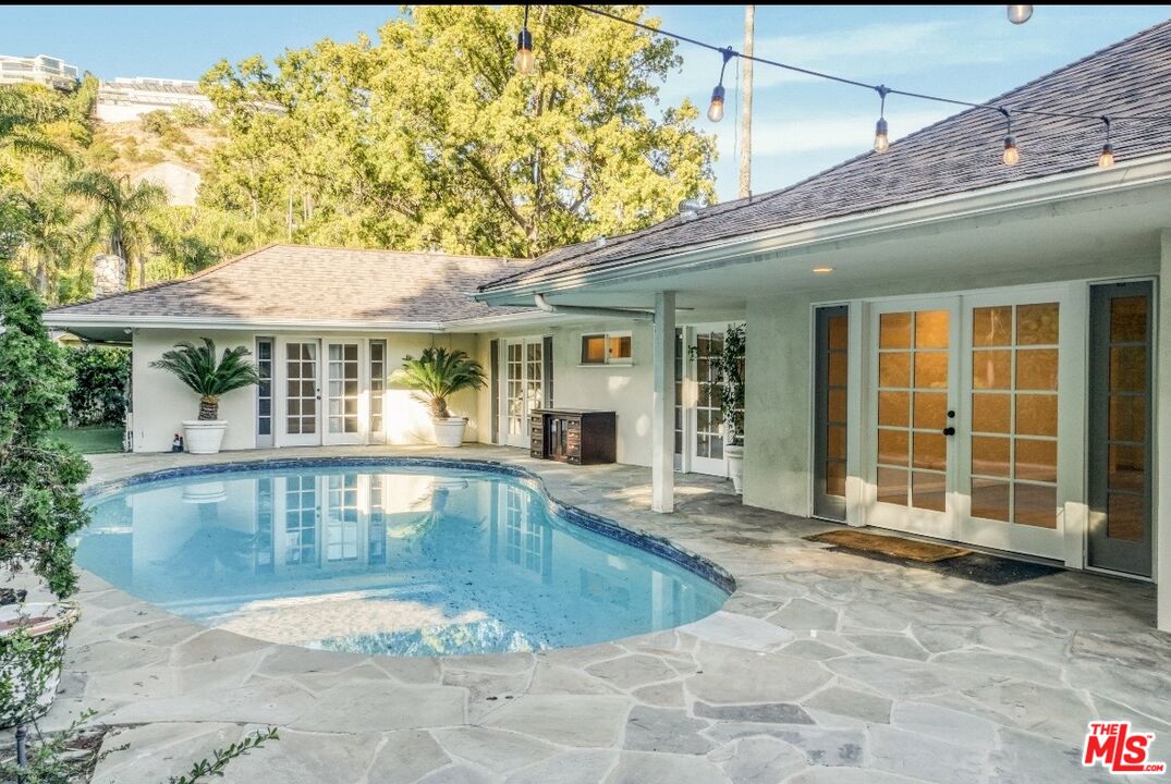 1157 Eventide Pl