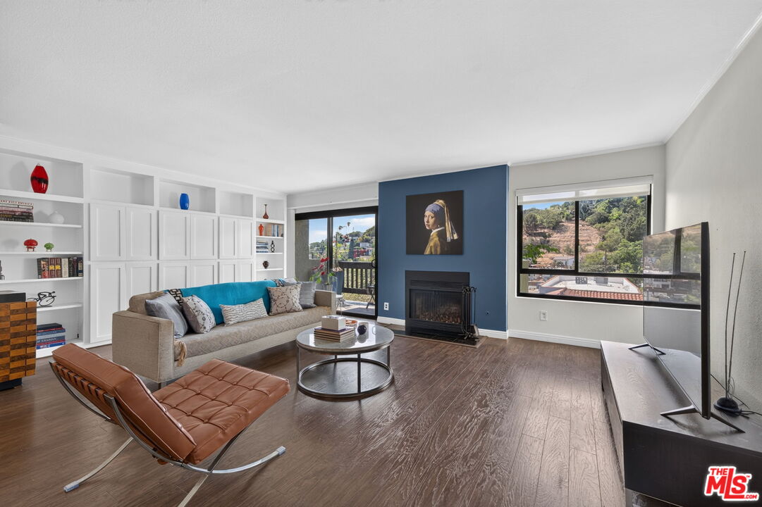 2018 Griffith Park Blvd Unit: 219