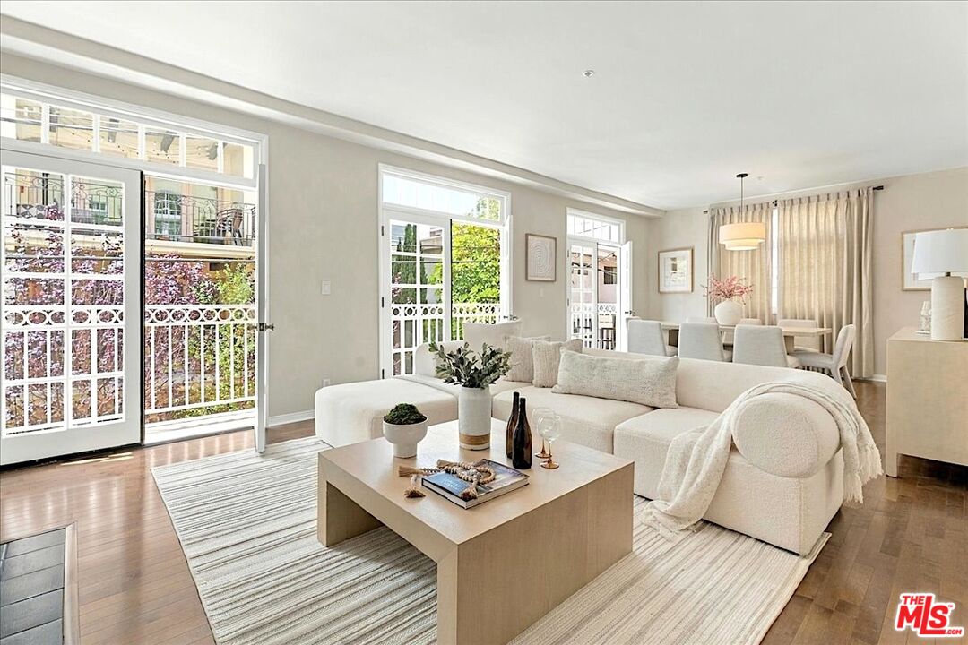 1645 Camden Ave Unit: 202