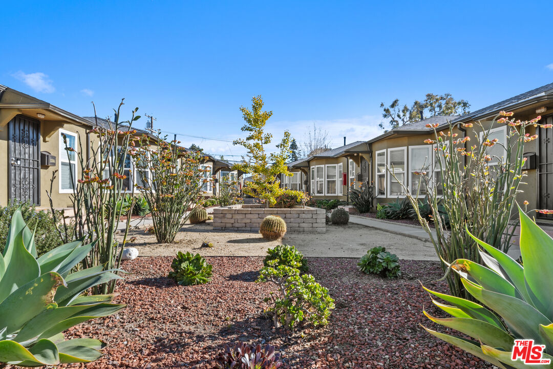 1332 Ocean Park Blvd Unit: A