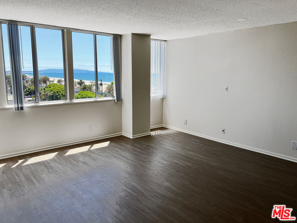 1431 Ocean Ave Unit: 813