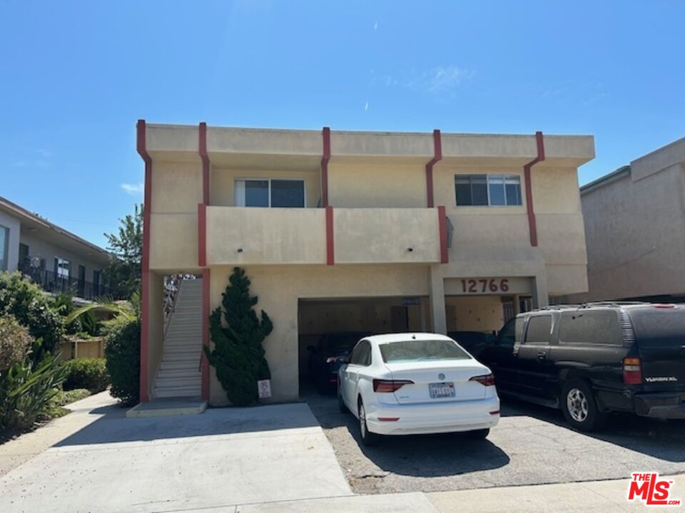 12766 Pacific Ave Unit: 5