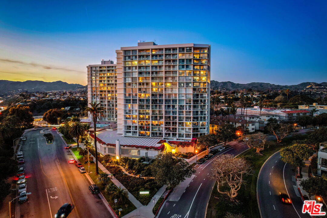 201 Ocean Ave Unit: 1105P