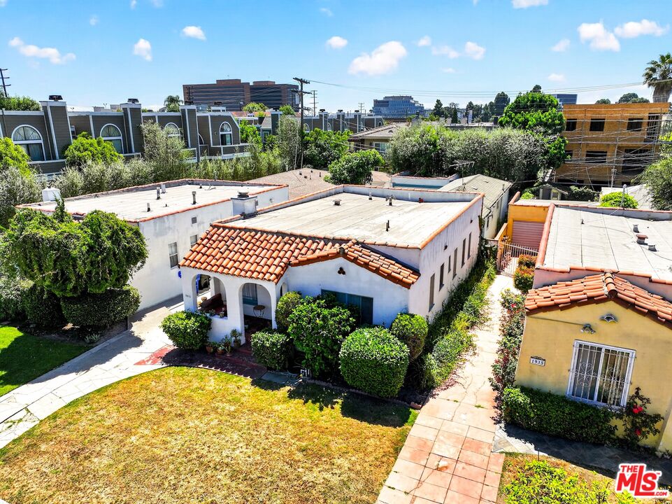 Photo of 1941 Barry Ave, Los Angeles, CA 90025