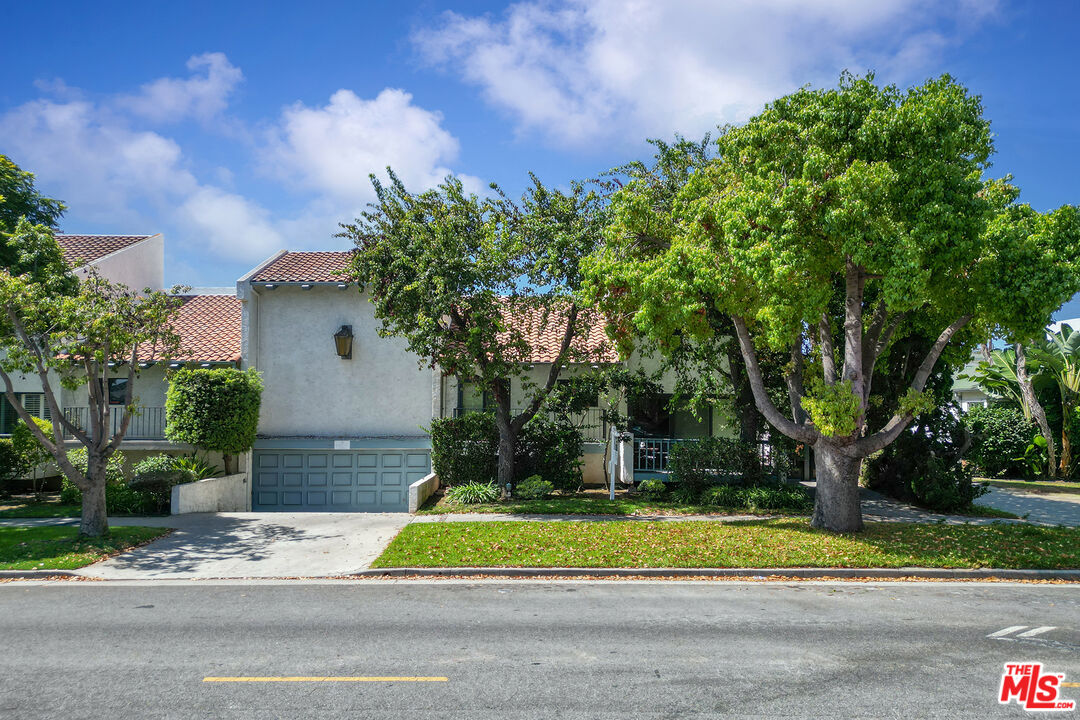 1144 17th St Unit: 9