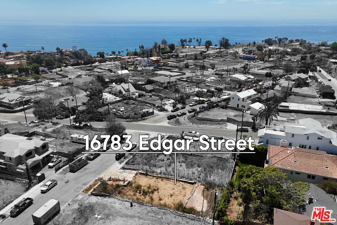 16783 Edgar St