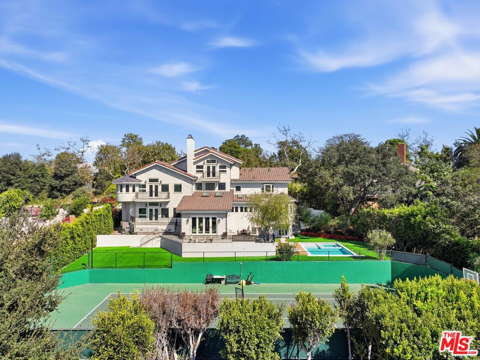 1027 Ravoli Dr
