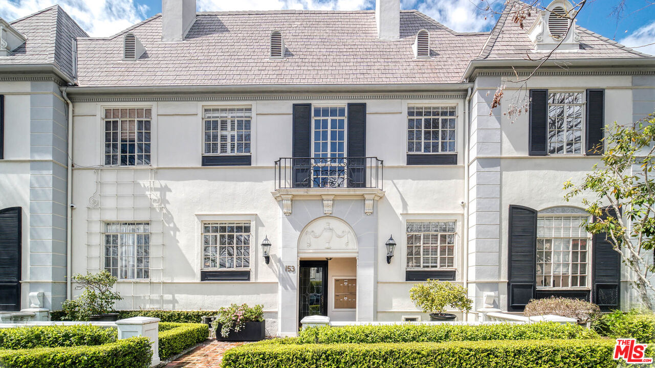 153 S Camden Dr Unit: F