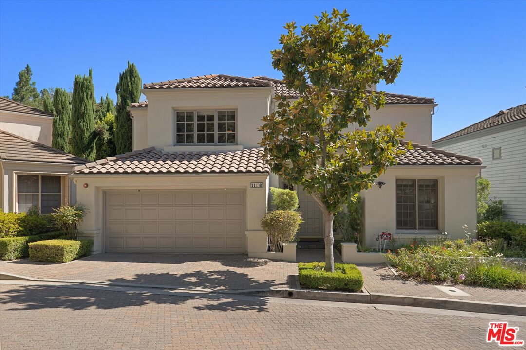11738 Ipswich Ct