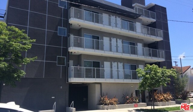 11776 IDAHO AVE Unit: 401