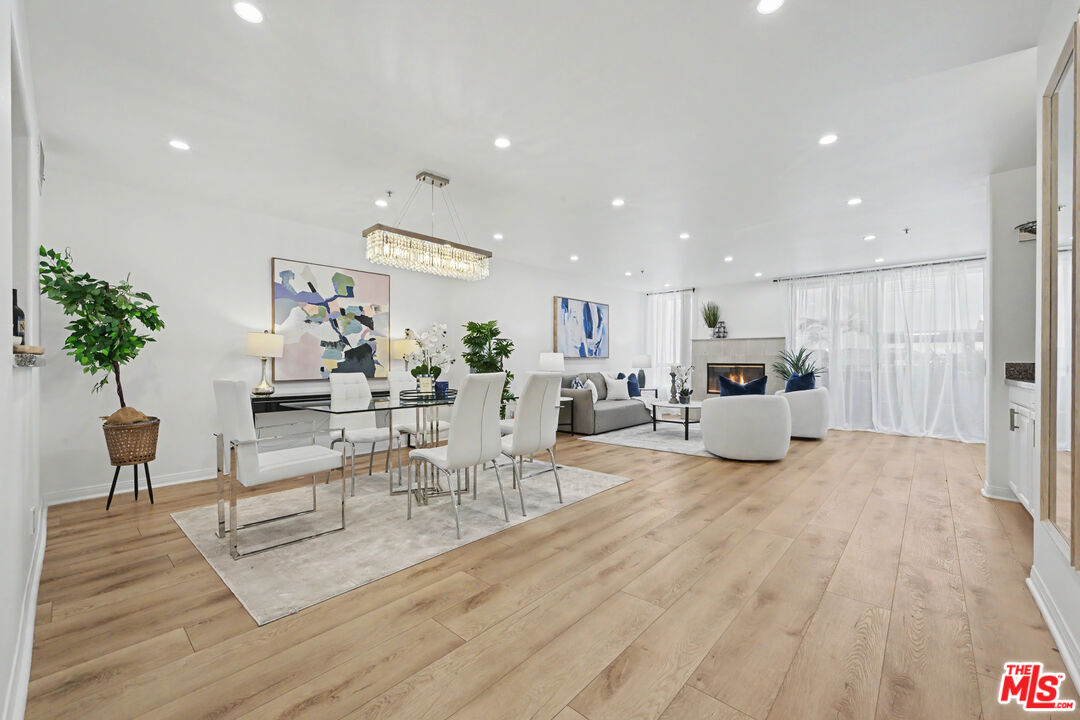 8559 ALCOTT ST Unit: 104