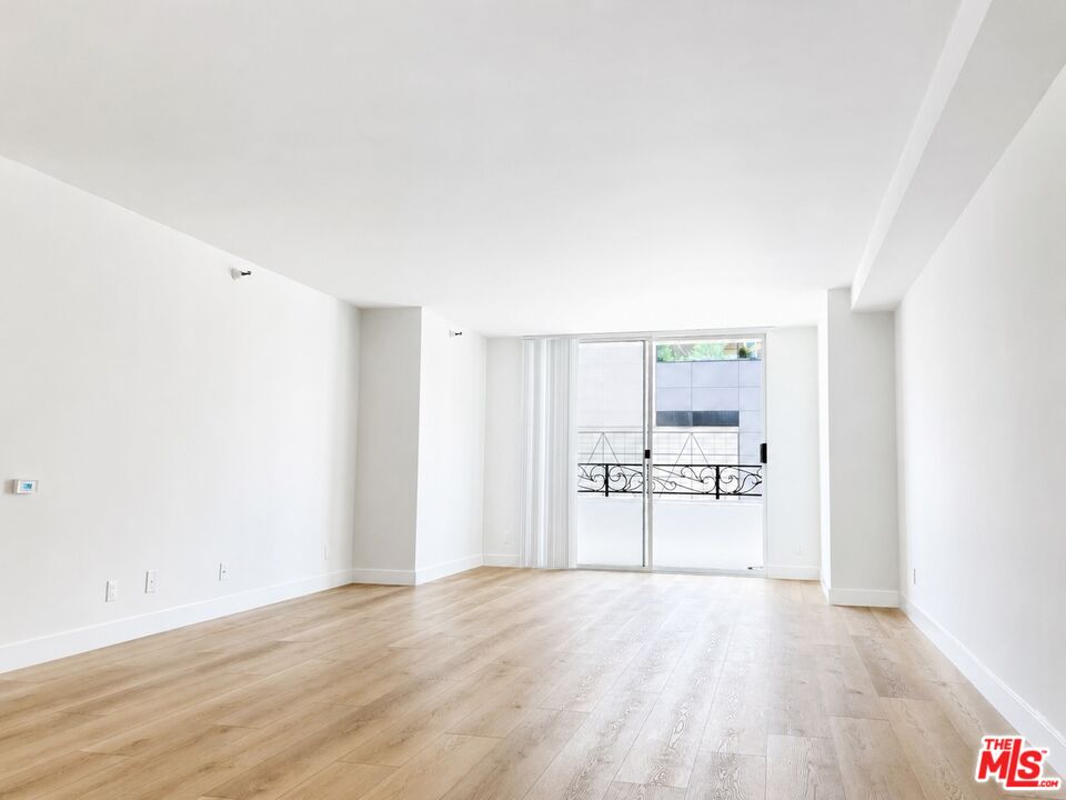 10390 WILSHIRE BLVD Unit: 511