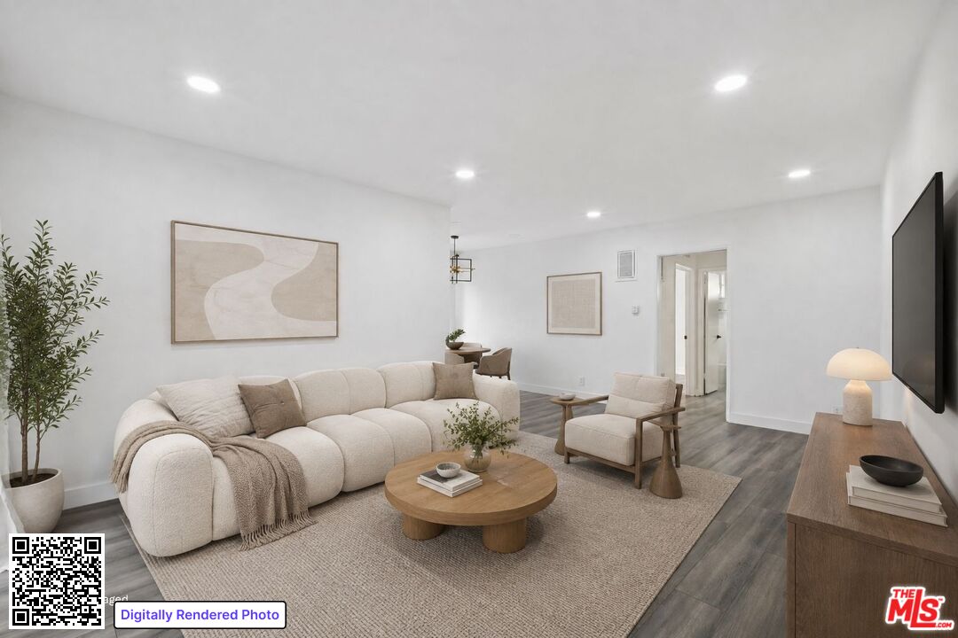807 N Alfred St Unit: 1
