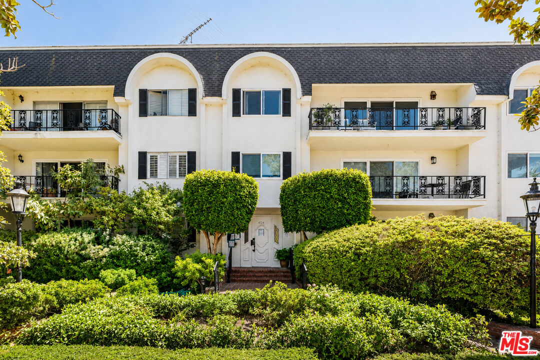 404 San Vicente Blvd Unit: 204