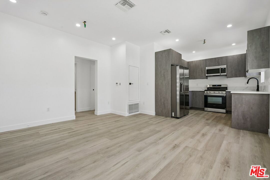 1434 Beverwil Unit: 1