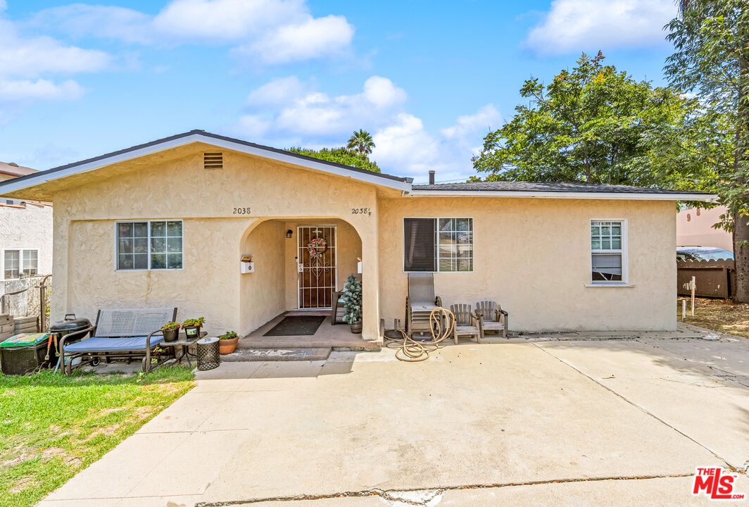 Property photo 1