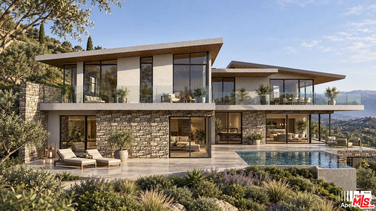 6744 Mulholland Dr