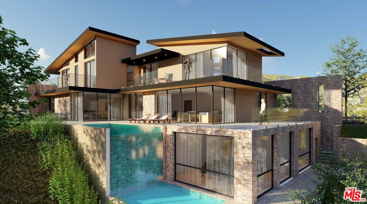 6744 Mulholland Dr