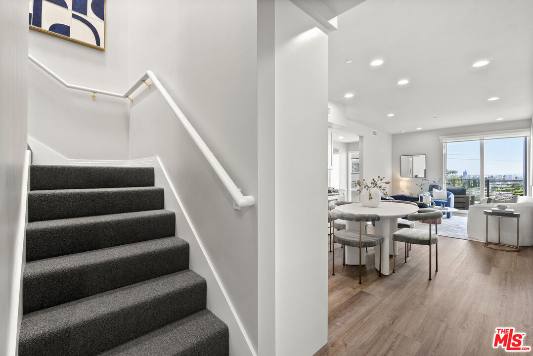 7428 Santa Monica Blvd Unit: PH 505