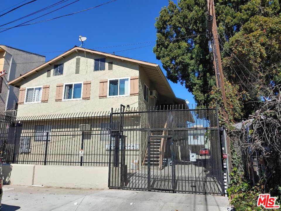Property photo 1