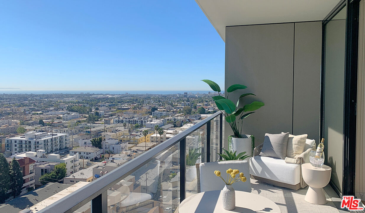 11750 SW Wilshire Blvd Unit: 1810