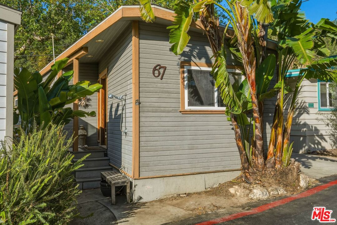67 Paradise Cove
