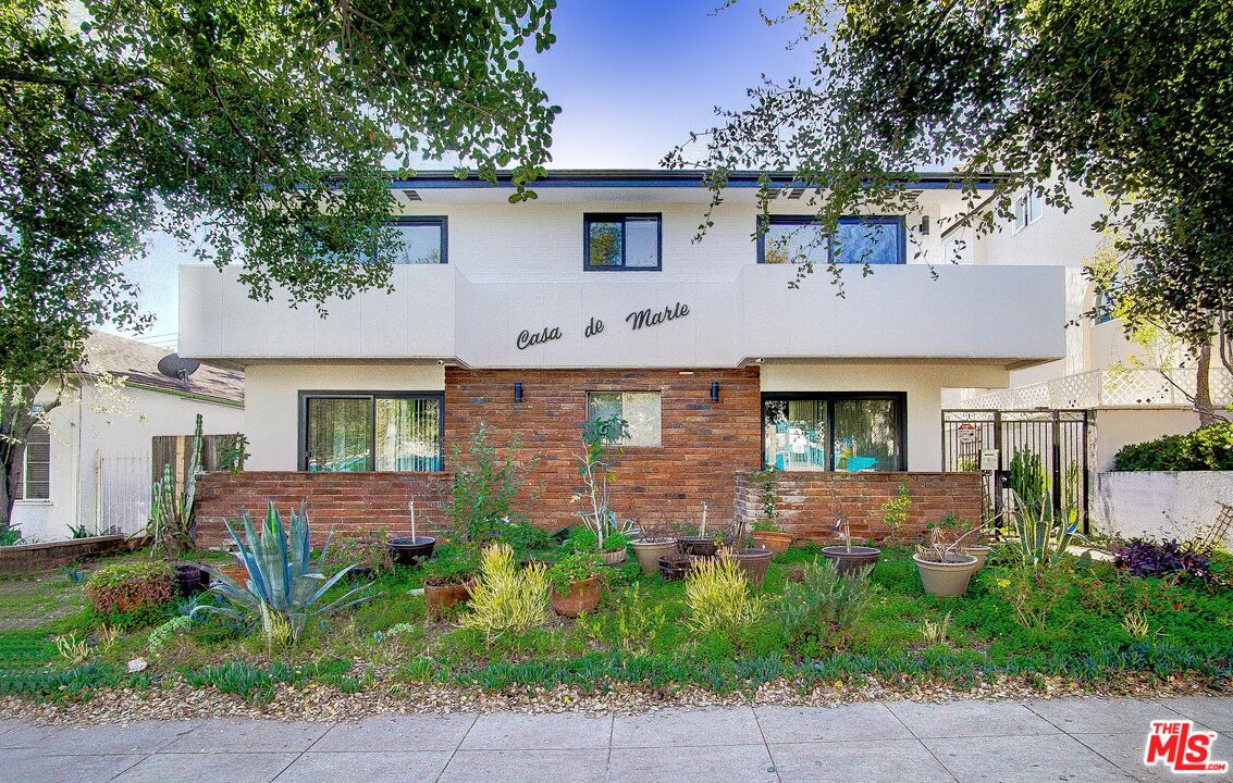 722 Lincoln Blvd Unit: 3
