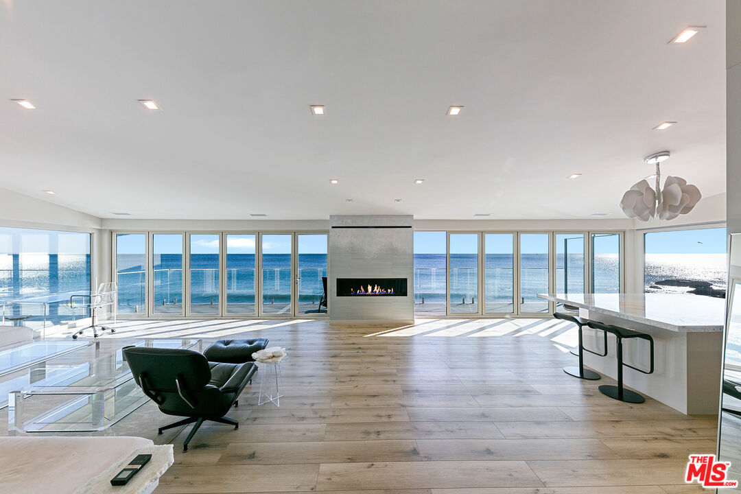 25216 Malibu Rd