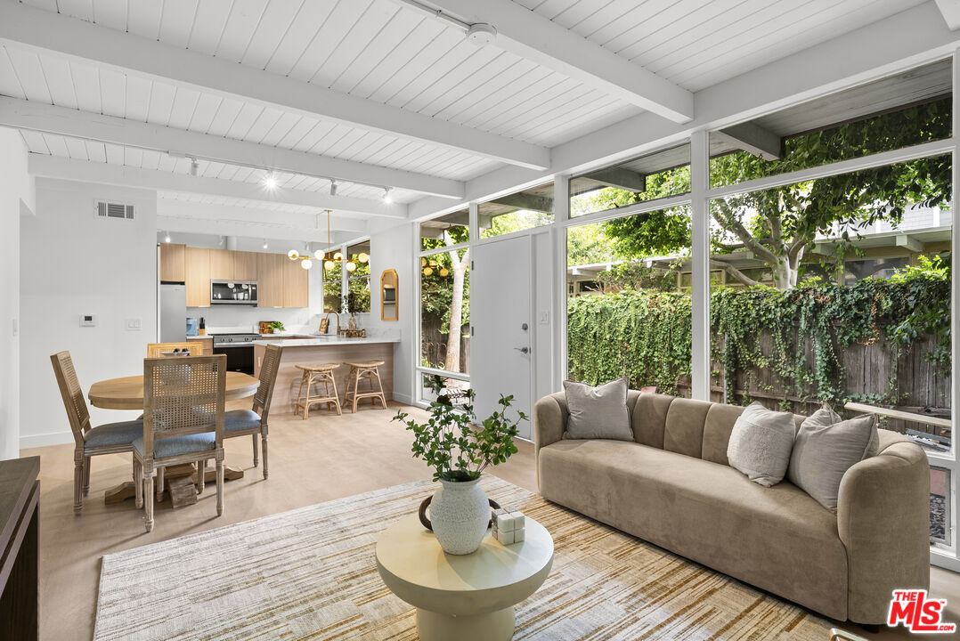 130 Alta Ave Unit: B