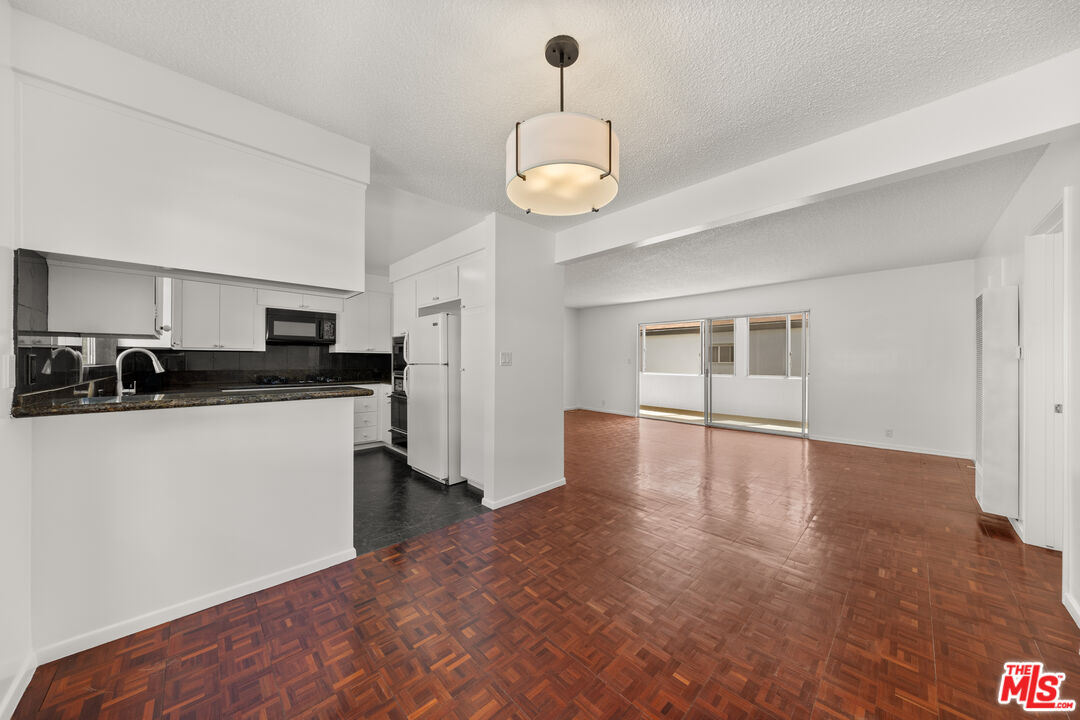 Photo of 1010 21st St, Santa Monica, CA 90403