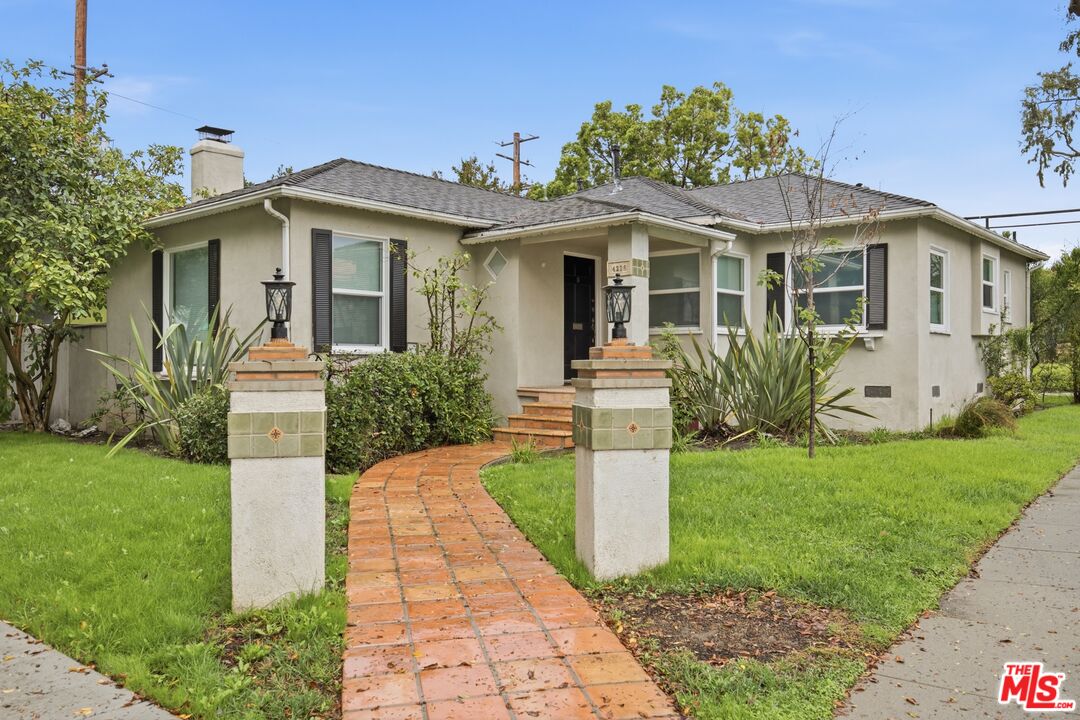 4236 Elenda St