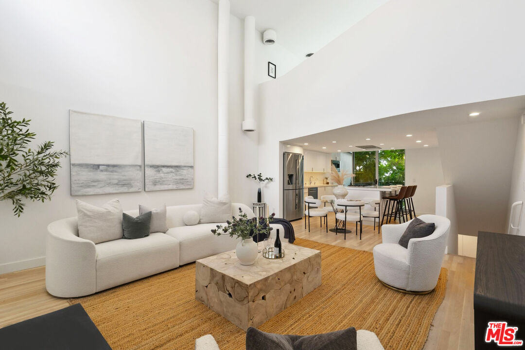 11711 Brookhaven Ave Unit: 3