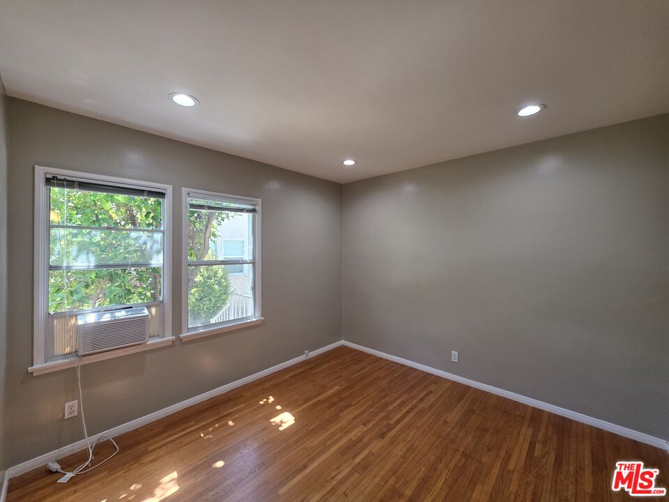 1430 Franklin St Unit: B