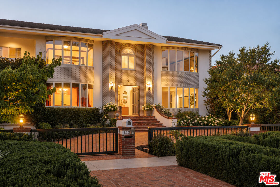 143 Marguerita Ave