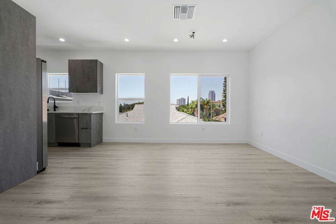 1434 Beverwil Dr Unit: 2