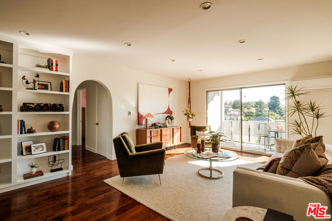 4343 Finley Ave Unit 25